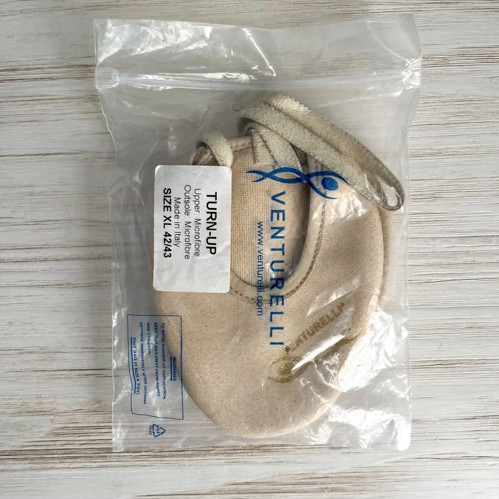 Venturelli Rhythmic Gymnastics Half Shoes